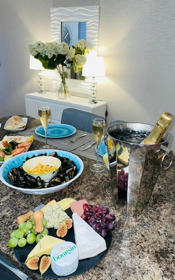 Baybreeze Apartment The Hoe Плимът Екстериор снимка