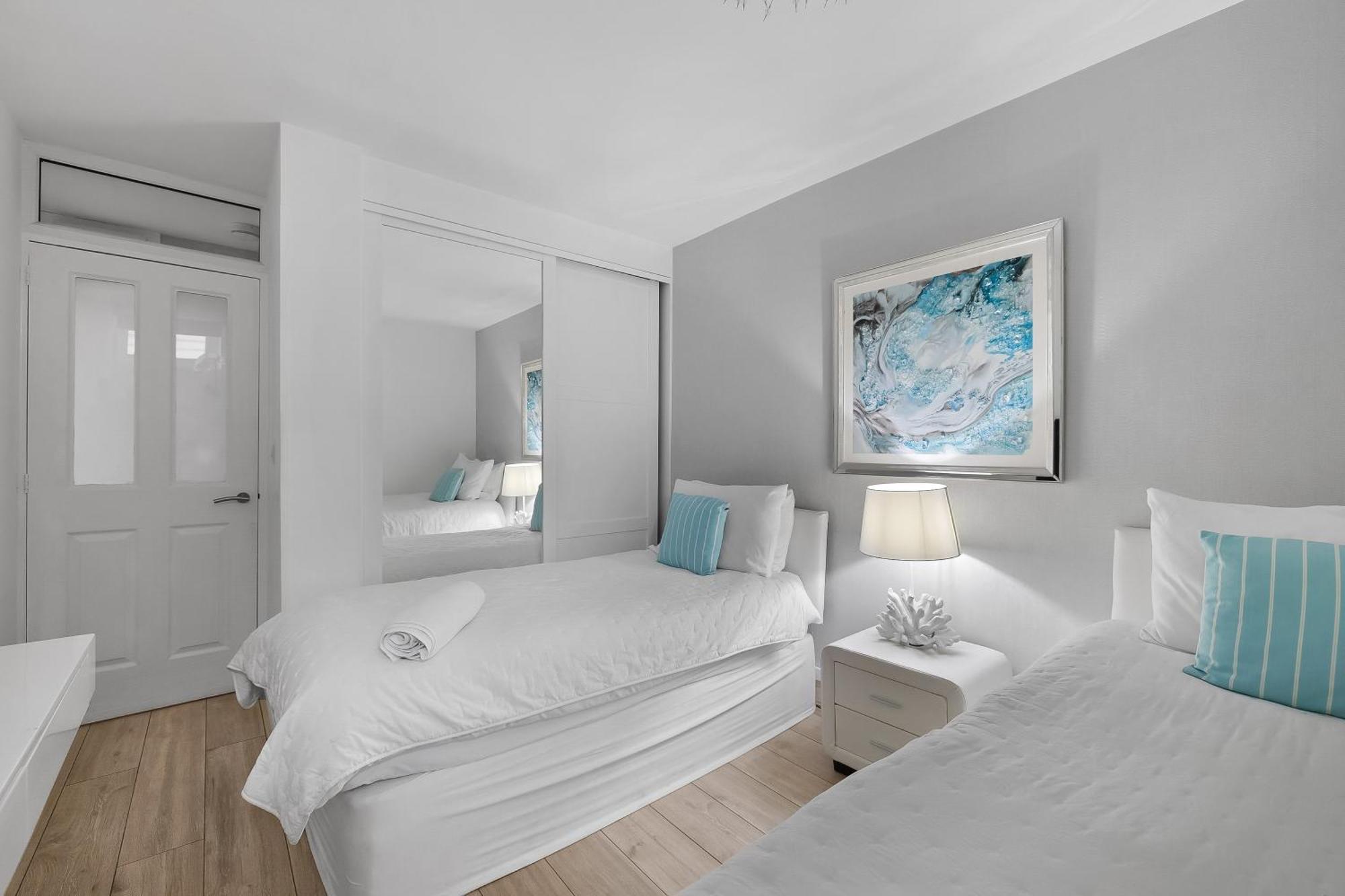 Baybreeze Apartment The Hoe Плимът Екстериор снимка